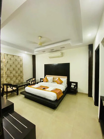 The Asian Suites Galleria