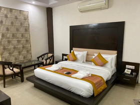 The Asian Suites Galleria