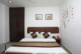 The Divine Inn By OYO Rooms