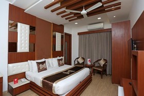 The Motif by OYO Rooms