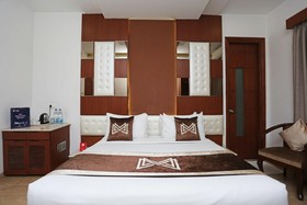 The Motif by OYO Rooms
