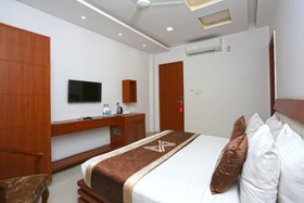 The Motif by OYO Rooms