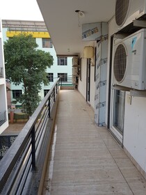 BlueNeck Sec 47 Near IKEA GMP Gurugram.