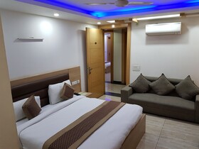 BlueNeck Sec 47 Near IKEA GMP Gurugram.