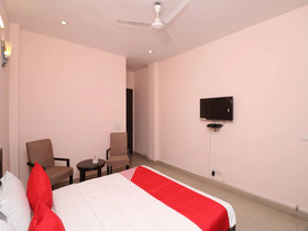The Repose By OYO Rooms