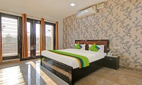 Treebo Trend AR Residency