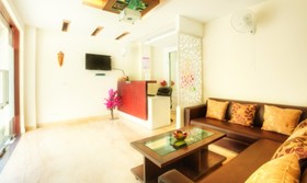 Treebo Trend Coral Tree