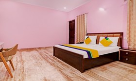 Treebo Trip Hotel Rainam