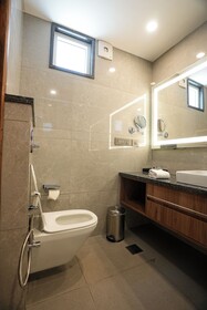 Udman Hotel Gurugram