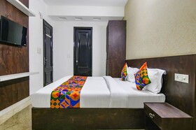 Water Vibe FabHotel