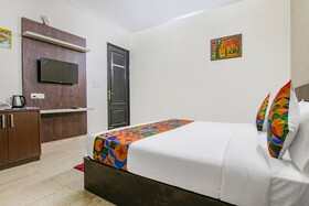 Water Vibe FabHotel