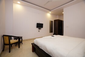 White Rock Hotel