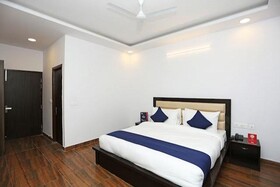 White Rock Hotel