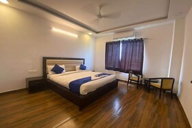 White Rock Hotel