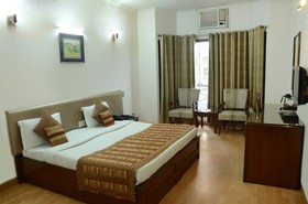Hotel Windsor Castle Cyber City