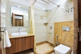 Zen Suites Golf Course Road