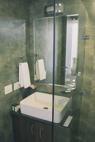 Meraki Boutique Hotel by OYO Rooms