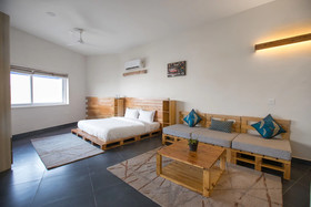 Meraki Boutique Hotel by OYO Rooms