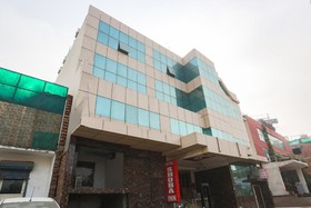 Collection O 65905 Hotel Grand Shoba Inn