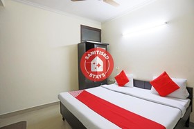 Hotel Lotus by OYO