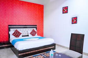 Roomshala Hotel Ashoka Palace