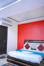 Roomshala Hotel Ashoka Palace