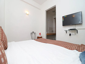 Urusvati Art And Habitat Centre By OYO Rooms
