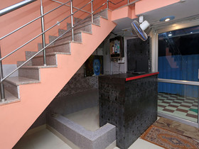 Yadav Hotel By OYO Rooms