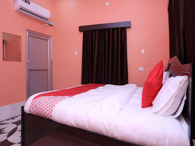 Yadav Hotel By OYO Rooms