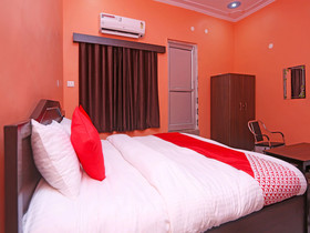 Yadav Hotel By OYO Rooms