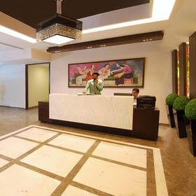 Africa Avenue GK1