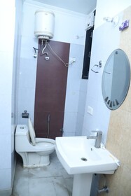 Airport Hotel Golden Jindal