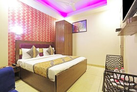 Airport Hotel Redstone