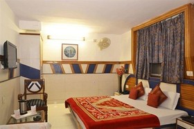 Anoop Hotel