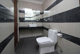 Blu Pebbles Hotel