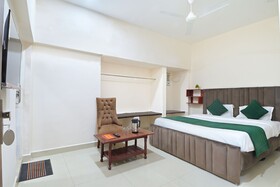 Chowdhry Tourist Lodge Paharganj Ndls