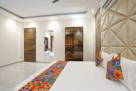 Fabexpress Baba's Inn