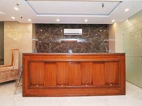 Green Palms Hotel