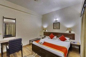 Hamilton Hotel