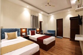 Hotel Amrit