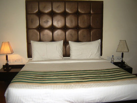 Hotel Anand Retreat