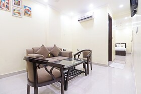 Hotel Apple Tree Residency