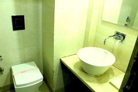 Hotel Benz International