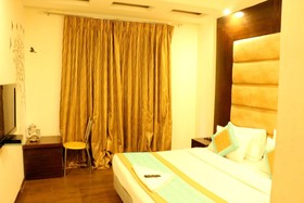 Hotel Benz International