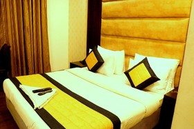 Hotel Benz International