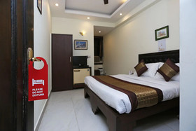 OYO Hotel City Castle
