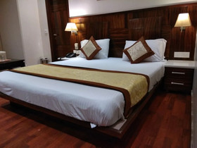 OYO Hotel City Castle