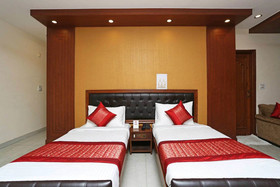 OYO Hotel City Castle