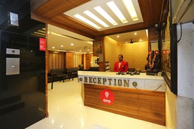 OYO Hotel City Castle