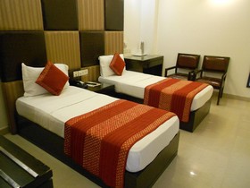 Hotel Delhi Pride